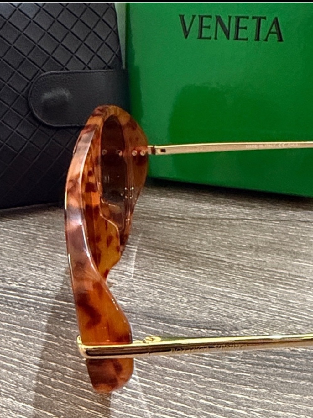 BOTTEGA VENETA Aviator Sunglasses • Brown/Gold • Like New • Celeb Favs - Picture 3 of 7